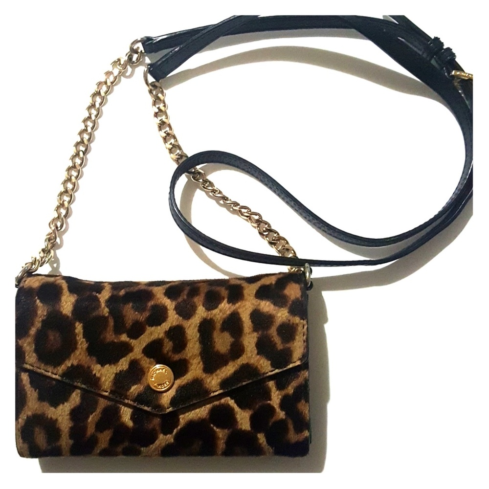 AUTHENTIC Michael Kors crossbody.